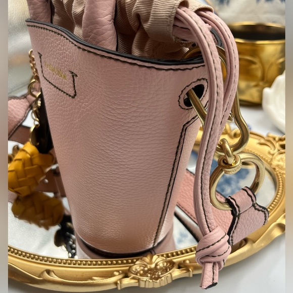 🆕 SEE BY CHLOE 🧿 NWOT LEATHER MINI CECILYA PINK BUCKET BAG - Picture 7 of 15